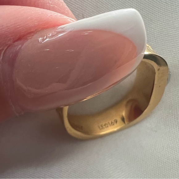 Louis Vuitton Nanogram Ring - Picture 6 of 8